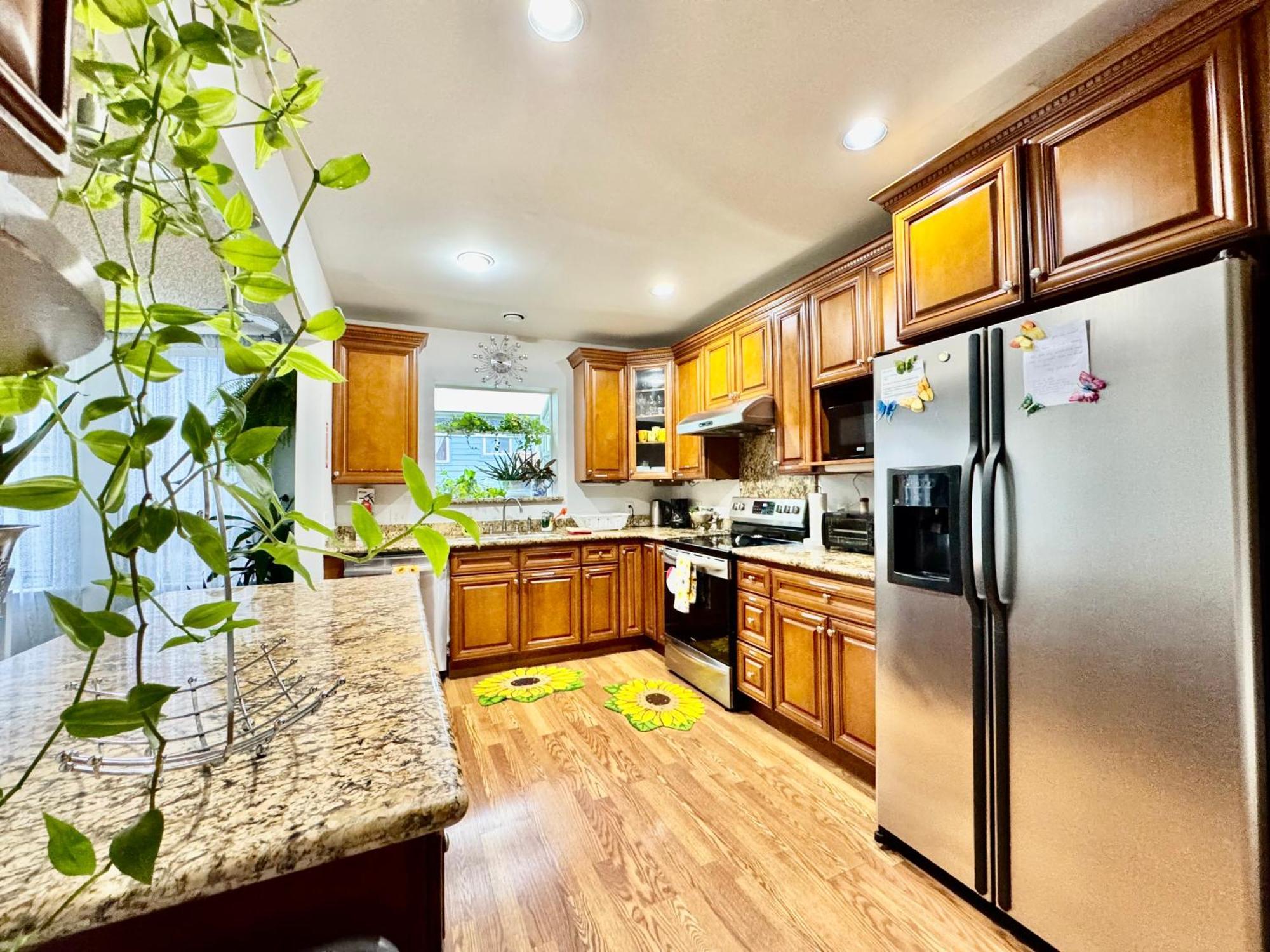 Seattle Home With 2 Bedrooms A King Bed Queen Bed And An Extra Sofa Bed Located 10 Minutes From Seatac Airport And 20 Minutes From Downtown Eksteriør bilde